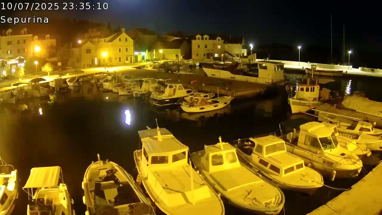 Otok Prvić Island, Prvić Šepurine Marine Live Cam - Prvić Šepurine, Otok Prvić, Vodice, Šibenik-Knin, Croatia
