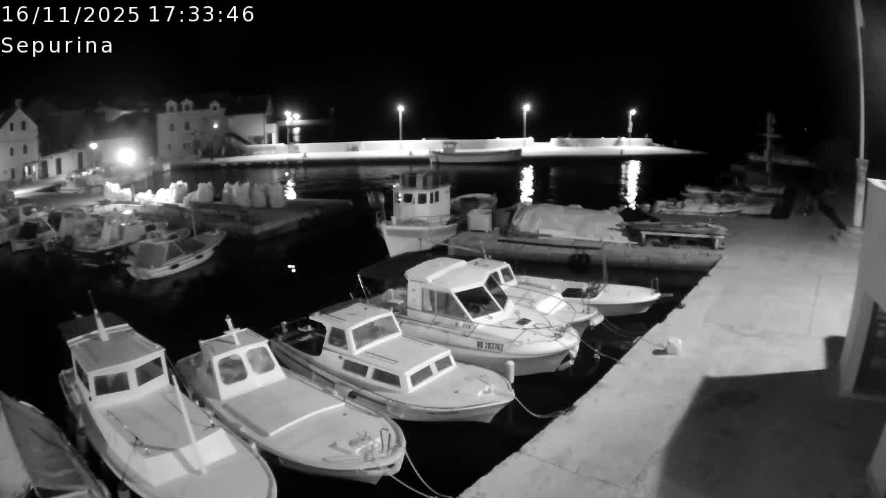 Otok Prvić Island, Prvić Šepurine Marine Live Cam - Prvić Šepurine, Otok Prvić, Vodice, Šibenik-Knin, Croatia
