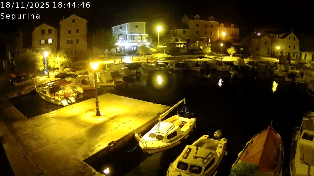 Otok Prvić Island, Prvić Šepurine Marine Live Cam - Prvić Šepurine, Otok Prvić, Vodice, Šibenik-Knin, Croatia