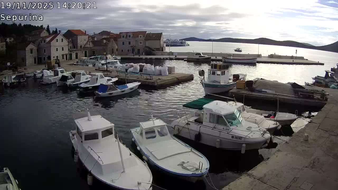 Otok Prvić Island, Prvić Šepurine Marine Live Cam - Prvić Šepurine, Otok Prvić, Vodice, Šibenik-Knin, Croatia