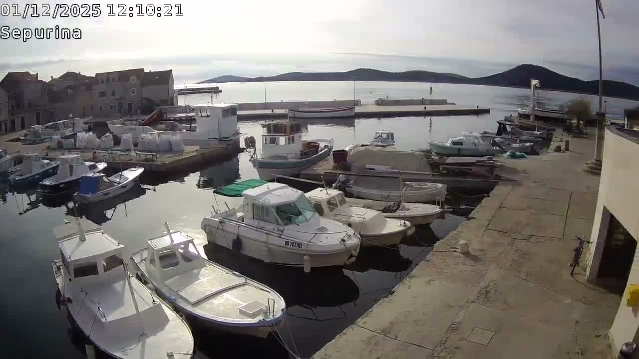 Otok Prvić Island, Prvić Šepurine Marine Live Cam - Prvić Šepurine, Otok Prvić, Vodice, Šibenik-Knin, Croatia