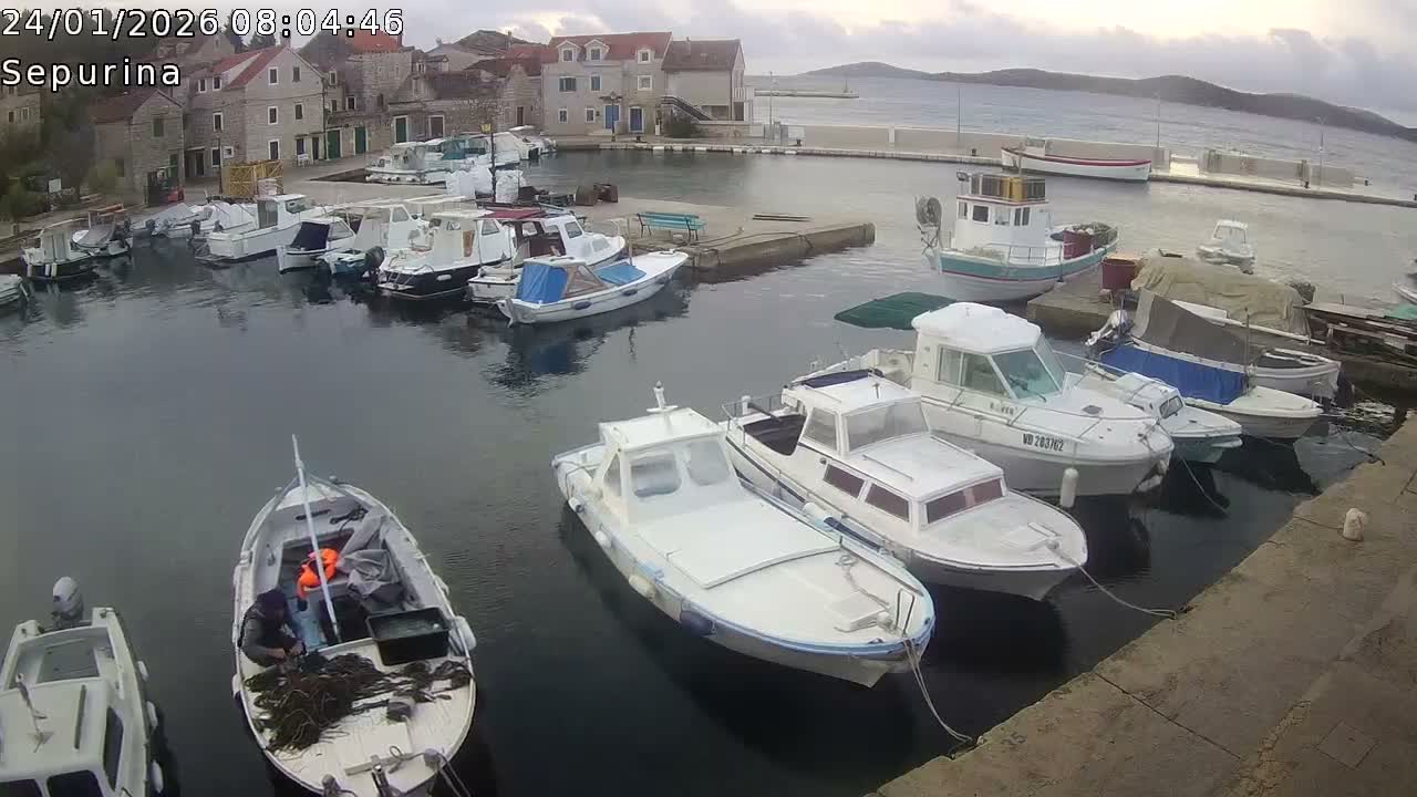 Otok Prvić Island, Prvić Šepurine Marine Live Cam - Prvić Šepurine, Otok Prvić, Vodice, Šibenik-Knin, Croatia