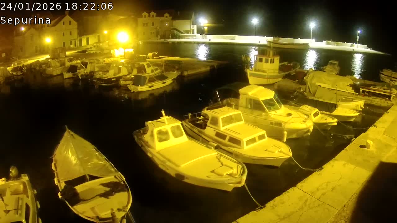 Otok Prvić Island, Prvić Šepurine Marine Live Cam - Prvić Šepurine, Otok Prvić, Vodice, Šibenik-Knin, Croatia
