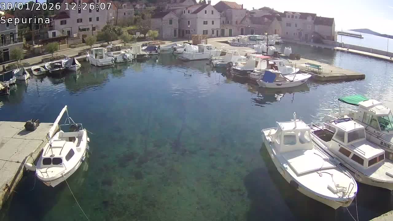 Otok Prvić Island, Prvić Šepurine Marine Live Cam - Prvić Šepurine, Otok Prvić, Vodice, Šibenik-Knin, Croatia