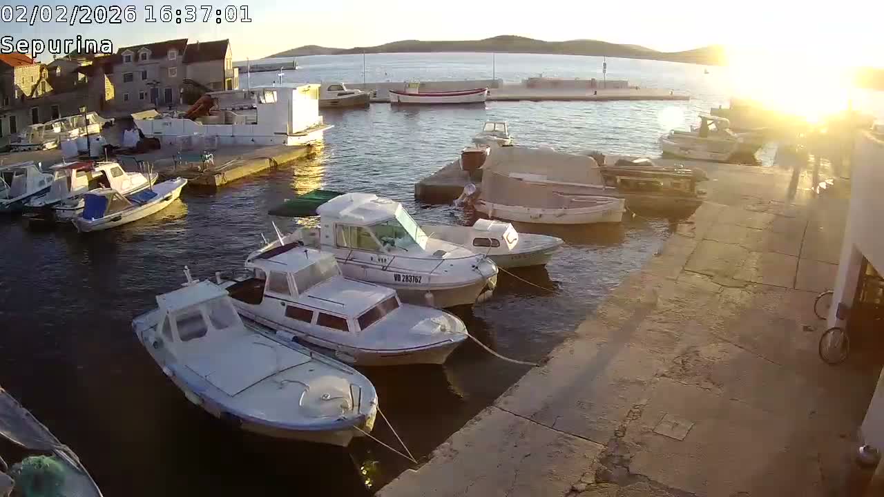 Otok Prvić Island, Prvić Šepurine Marine Live Cam - Prvić Šepurine, Otok Prvić, Vodice, Šibenik-Knin, Croatia