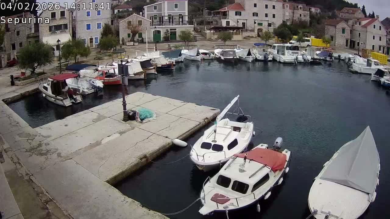 Otok Prvić Island, Prvić Šepurine Marine Live Cam - Prvić Šepurine, Otok Prvić, Vodice, Šibenik-Knin, Croatia