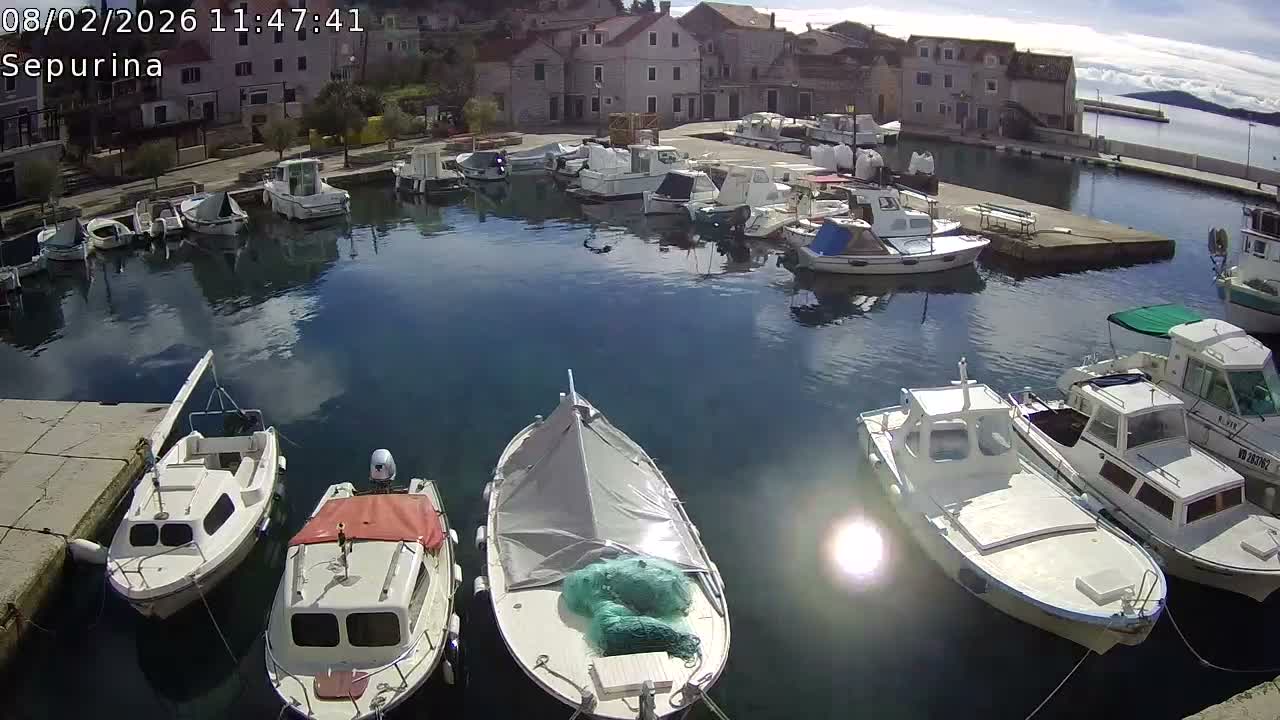 Otok Prvić Island, Prvić Šepurine Marine Live Cam - Prvić Šepurine, Otok Prvić, Vodice, Šibenik-Knin, Croatia