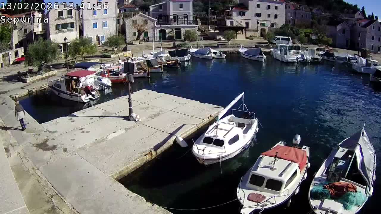 Otok Prvić Island, Prvić Šepurine Marine Live Cam - Prvić Šepurine, Otok Prvić, Vodice, Šibenik-Knin, Croatia