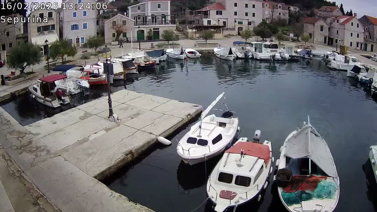Otok Prvić Island, Prvić Šepurine Marine Live Cam - Prvić Šepurine, Otok Prvić, Vodice, Šibenik-Knin, Croatia