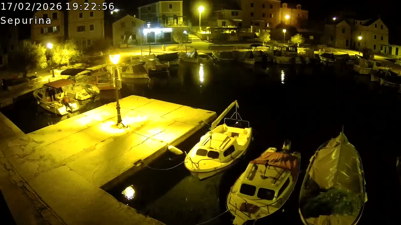 Otok Prvić Island, Prvić Šepurine Marine Live Cam - Prvić Šepurine, Otok Prvić, Vodice, Šibenik-Knin, Croatia