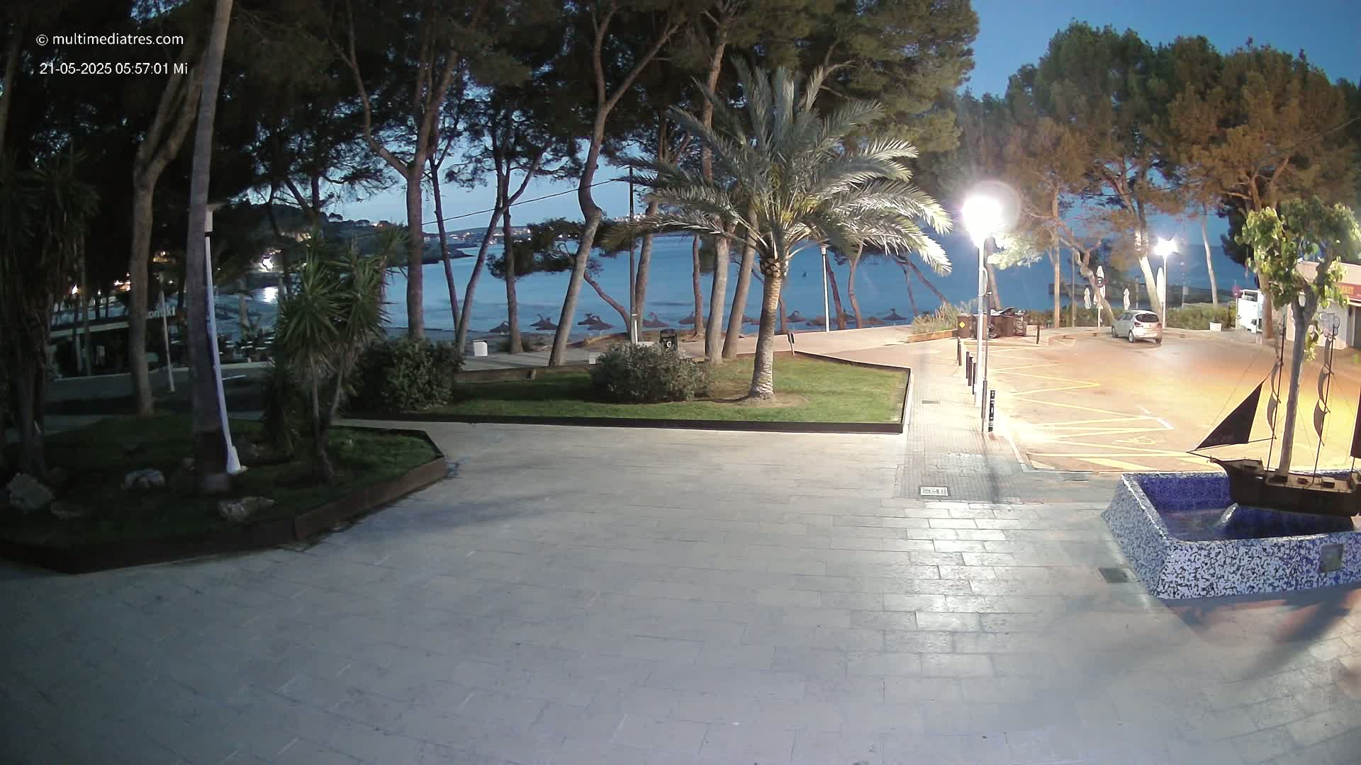 Peguera, Platja Gran de Tora Beach  Playa 5 Live Cam - Sierra de Tramontana, Mallorca, Islas Baleares (Balearic Islands), Spain
