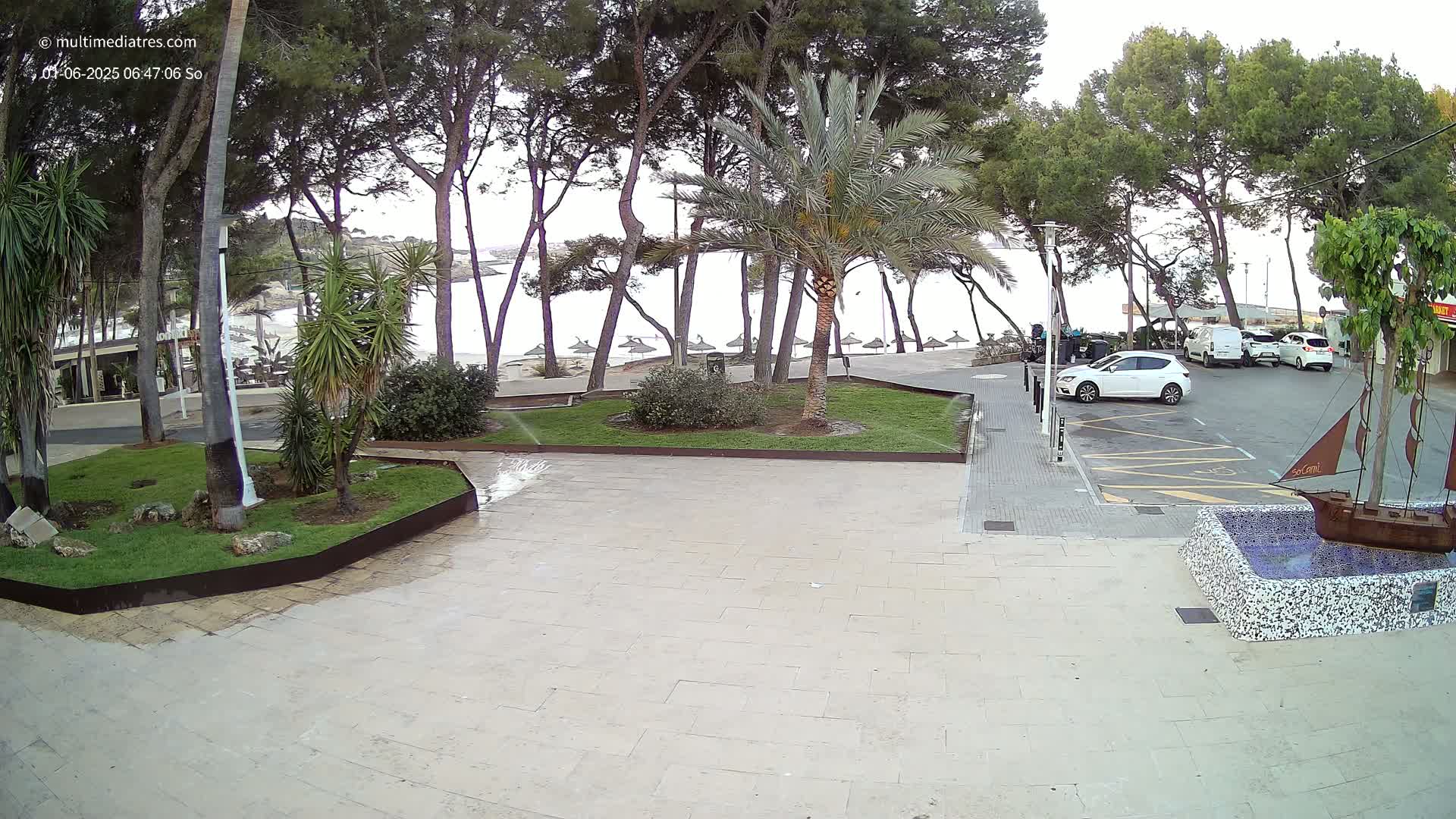 Peguera, Platja Gran de Tora Beach  Playa 5 Live Cam - Sierra de Tramontana, Mallorca, Islas Baleares (Balearic Islands), Spain