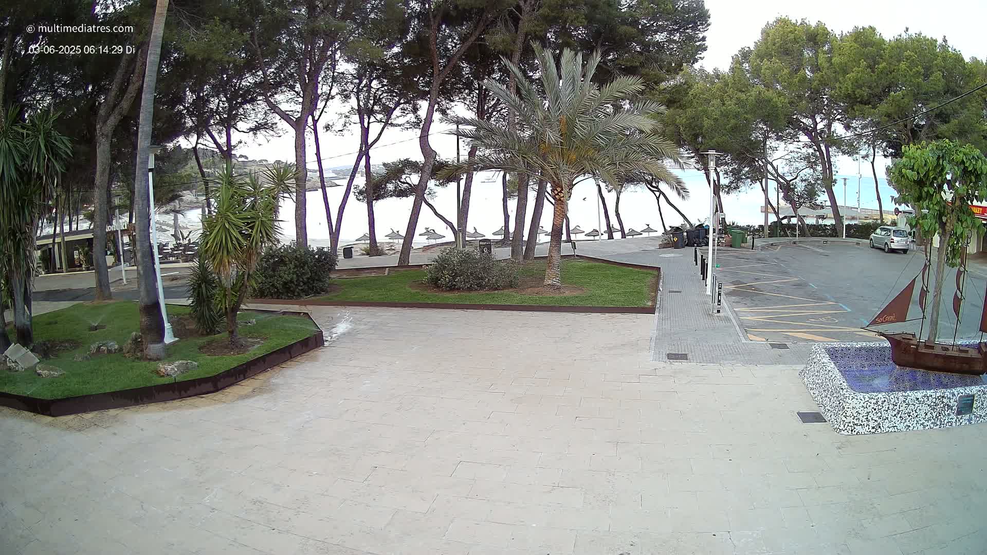 Peguera, Platja Gran de Tora Beach  Playa 5 Live Cam - Sierra de Tramontana, Mallorca, Islas Baleares (Balearic Islands), Spain