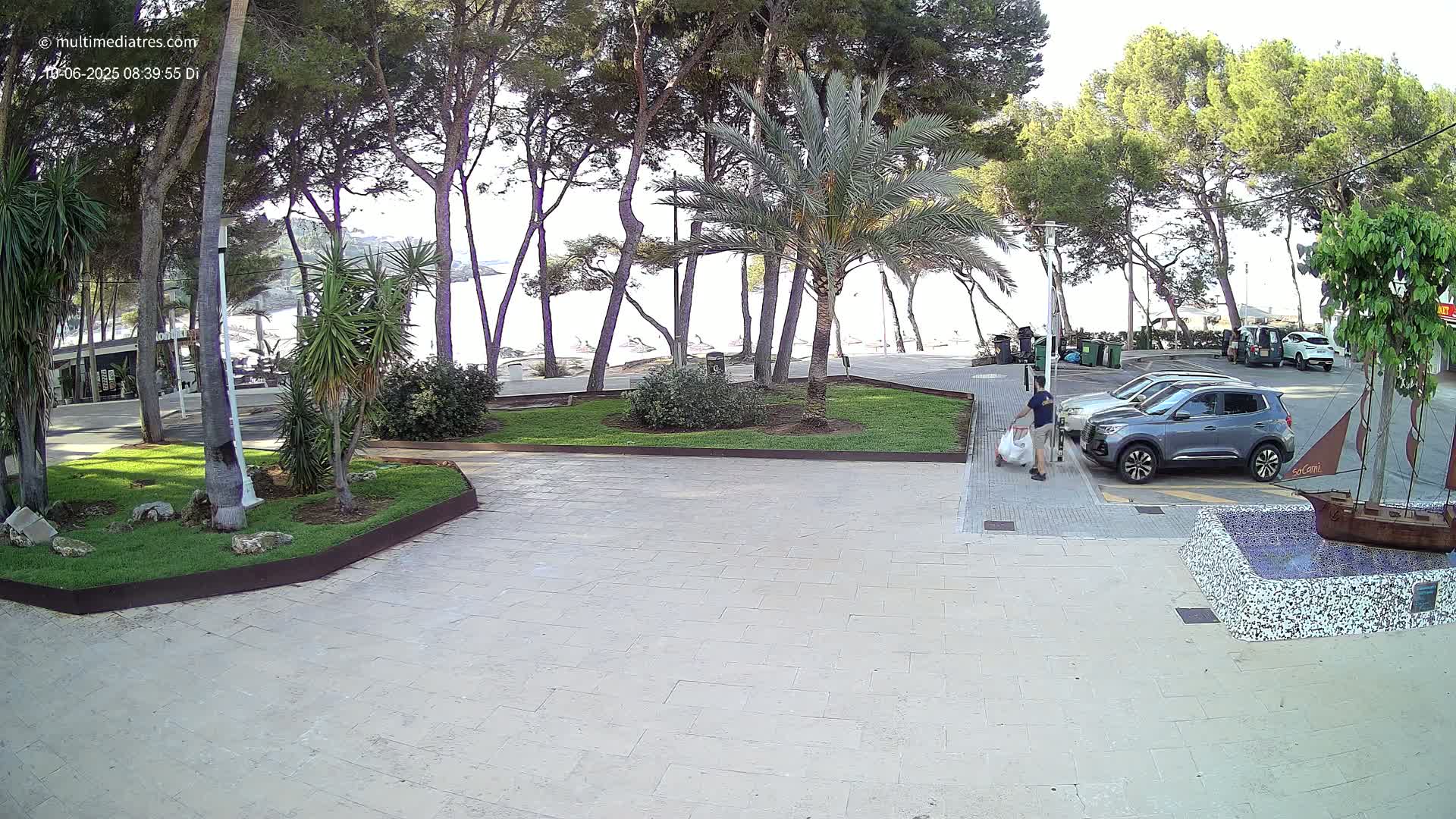 Peguera, Platja Gran de Tora Beach  Playa 5 Live Cam - Sierra de Tramontana, Mallorca, Islas Baleares (Balearic Islands), Spain