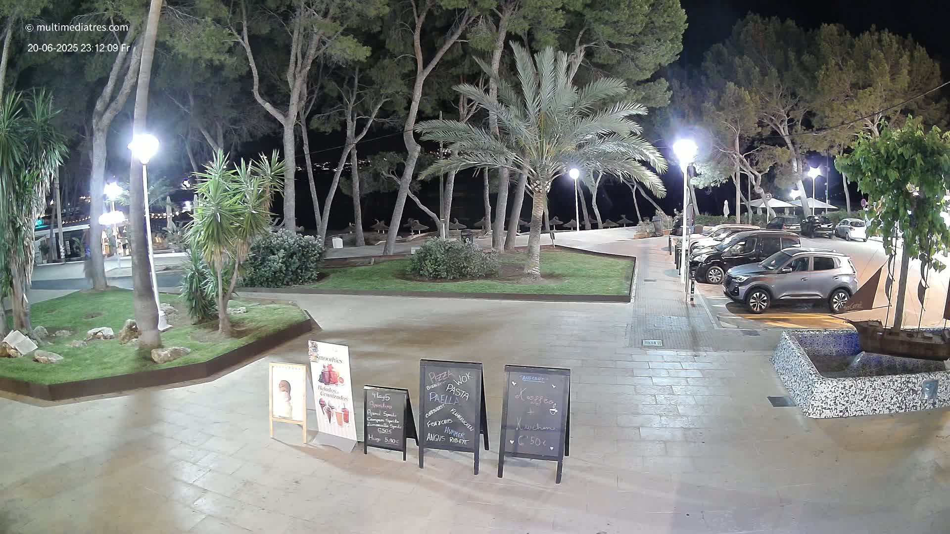 Peguera, Platja Gran de Tora Beach  Playa 5 Live Cam - Sierra de Tramontana, Mallorca, Islas Baleares (Balearic Islands), Spain
