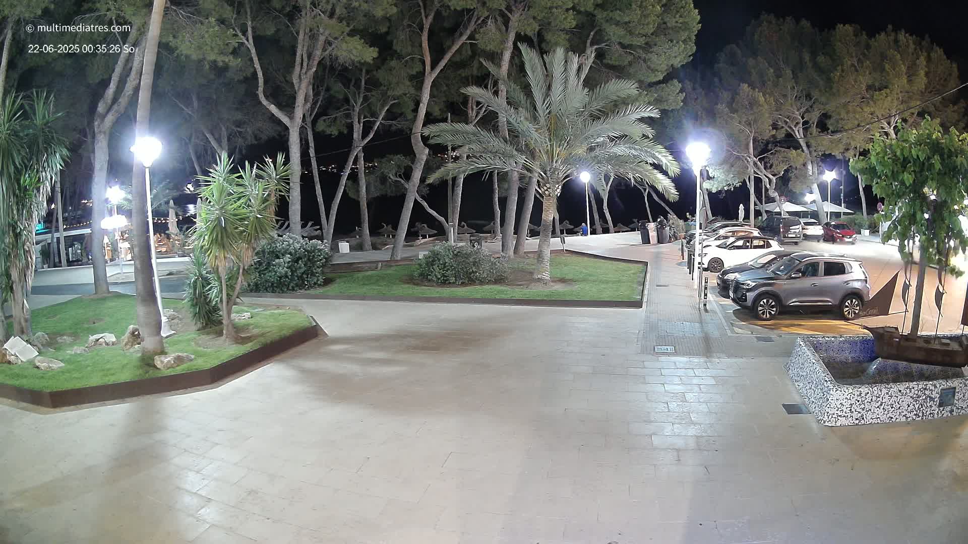 Peguera, Platja Gran de Tora Beach  Playa 5 Live Cam - Sierra de Tramontana, Mallorca, Islas Baleares (Balearic Islands), Spain