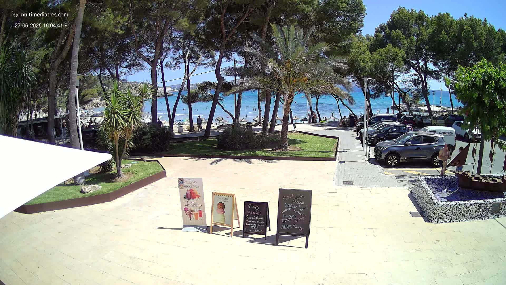 Peguera, Platja Gran de Tora Beach  Playa 5 Live Cam - Sierra de Tramontana, Mallorca, Islas Baleares (Balearic Islands), Spain