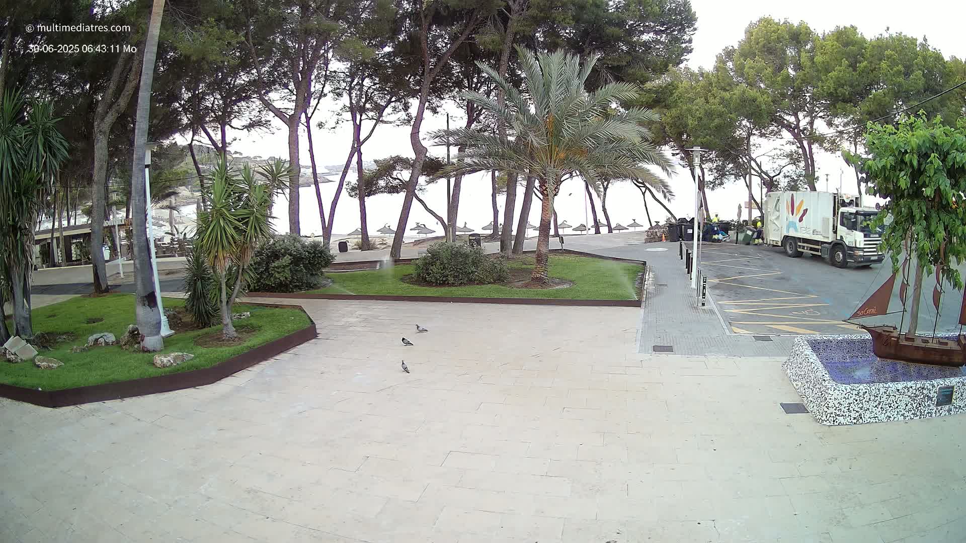 Peguera, Platja Gran de Tora Beach  Playa 5 Live Cam - Sierra de Tramontana, Mallorca, Islas Baleares (Balearic Islands), Spain