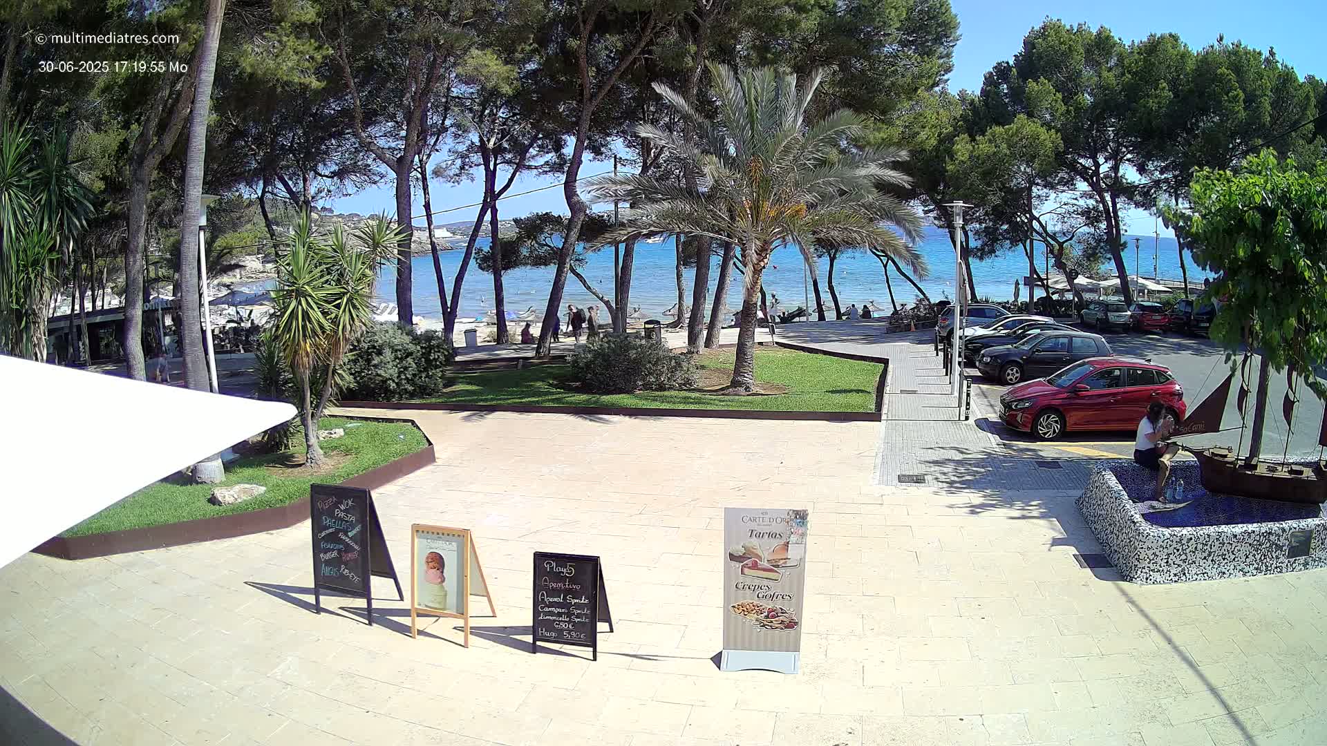 Peguera, Platja Gran de Tora Beach  Playa 5 Live Cam - Sierra de Tramontana, Mallorca, Islas Baleares (Balearic Islands), Spain