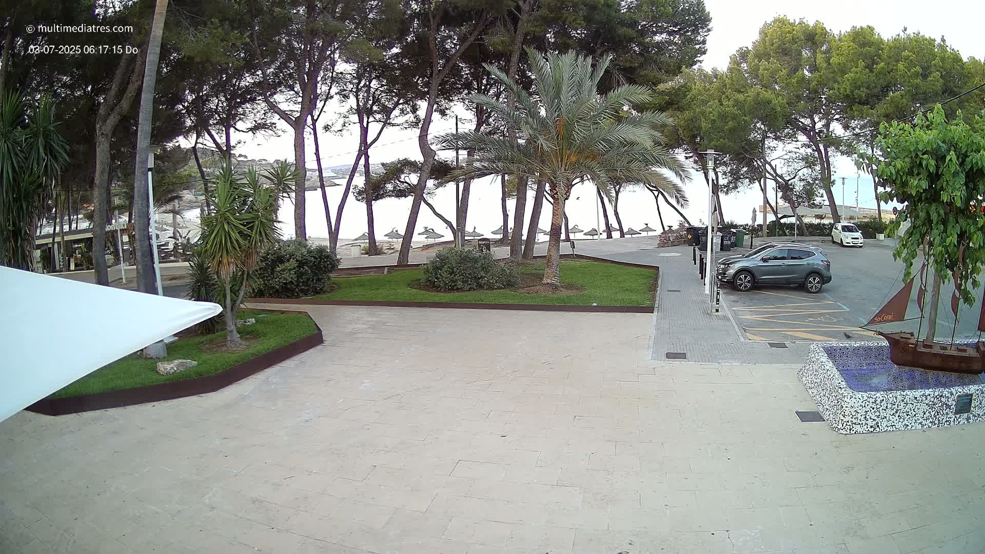 Peguera, Platja Gran de Tora Beach  Playa 5 Live Cam - Sierra de Tramontana, Mallorca, Islas Baleares (Balearic Islands), Spain