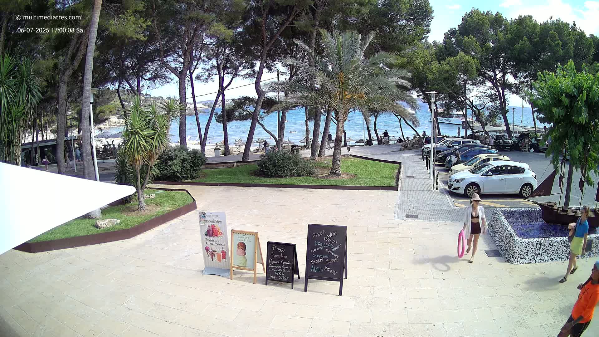 Peguera, Platja Gran de Tora Beach  Playa 5 Live Cam - Sierra de Tramontana, Mallorca, Islas Baleares (Balearic Islands), Spain