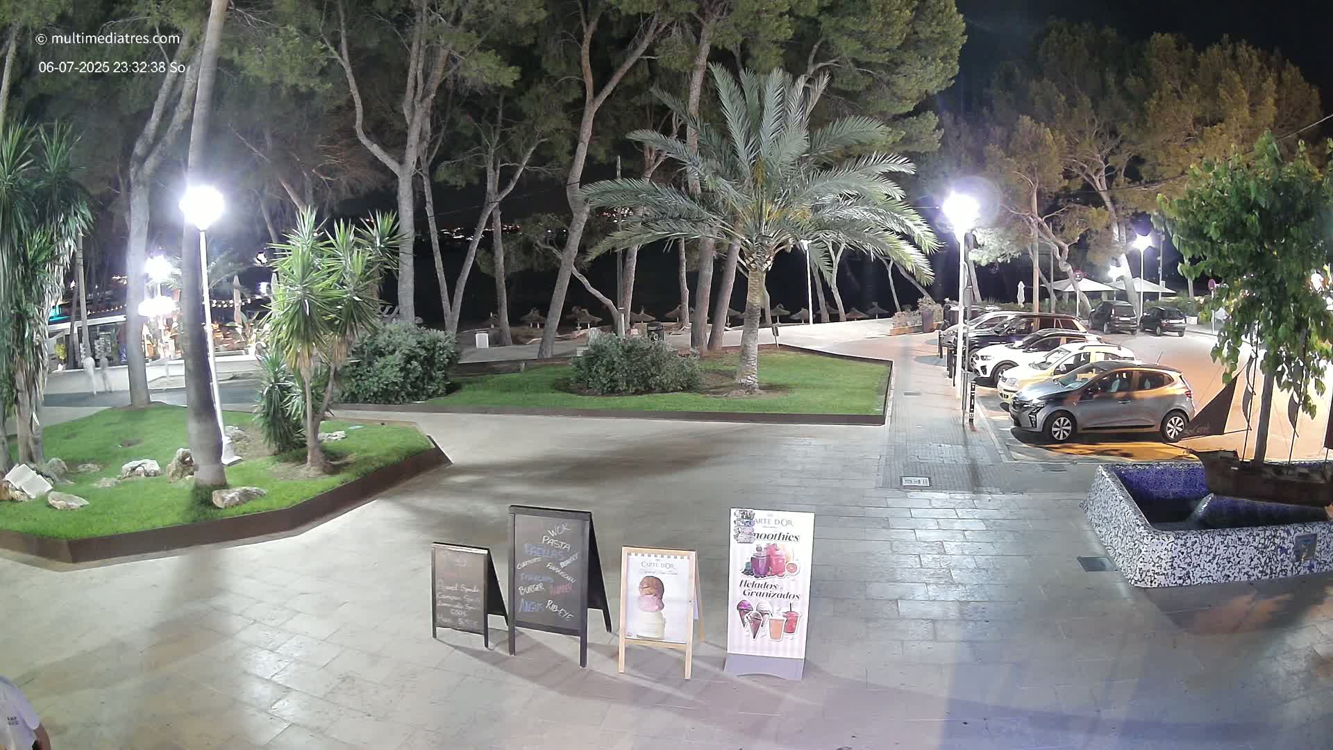 Peguera, Platja Gran de Tora Beach  Playa 5 Live Cam - Sierra de Tramontana, Mallorca, Islas Baleares (Balearic Islands), Spain