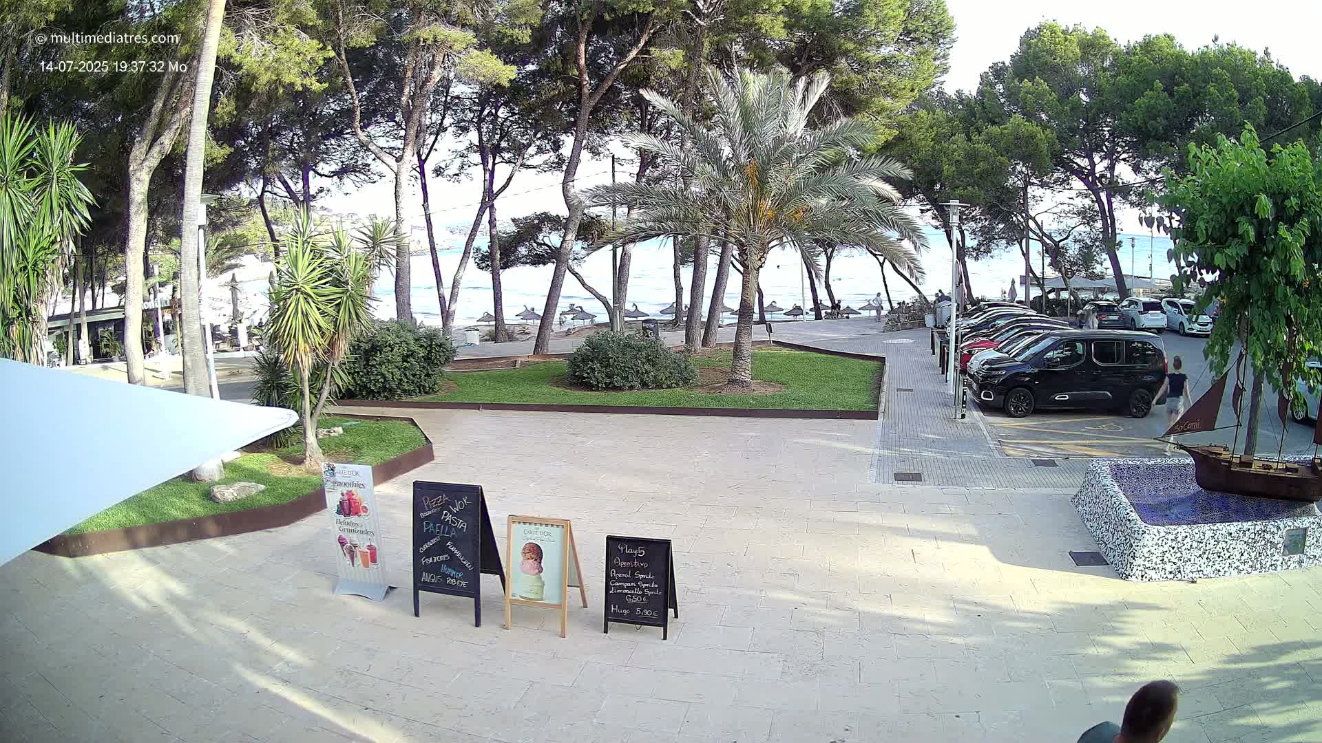 Peguera, Platja Gran de Tora Beach  Playa 5 Live Cam - Sierra de Tramontana, Mallorca, Islas Baleares (Balearic Islands), Spain
