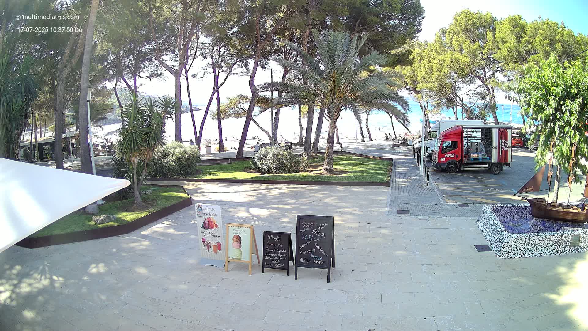 Peguera, Platja Gran de Tora Beach  Playa 5 Live Cam - Sierra de Tramontana, Mallorca, Islas Baleares (Balearic Islands), Spain