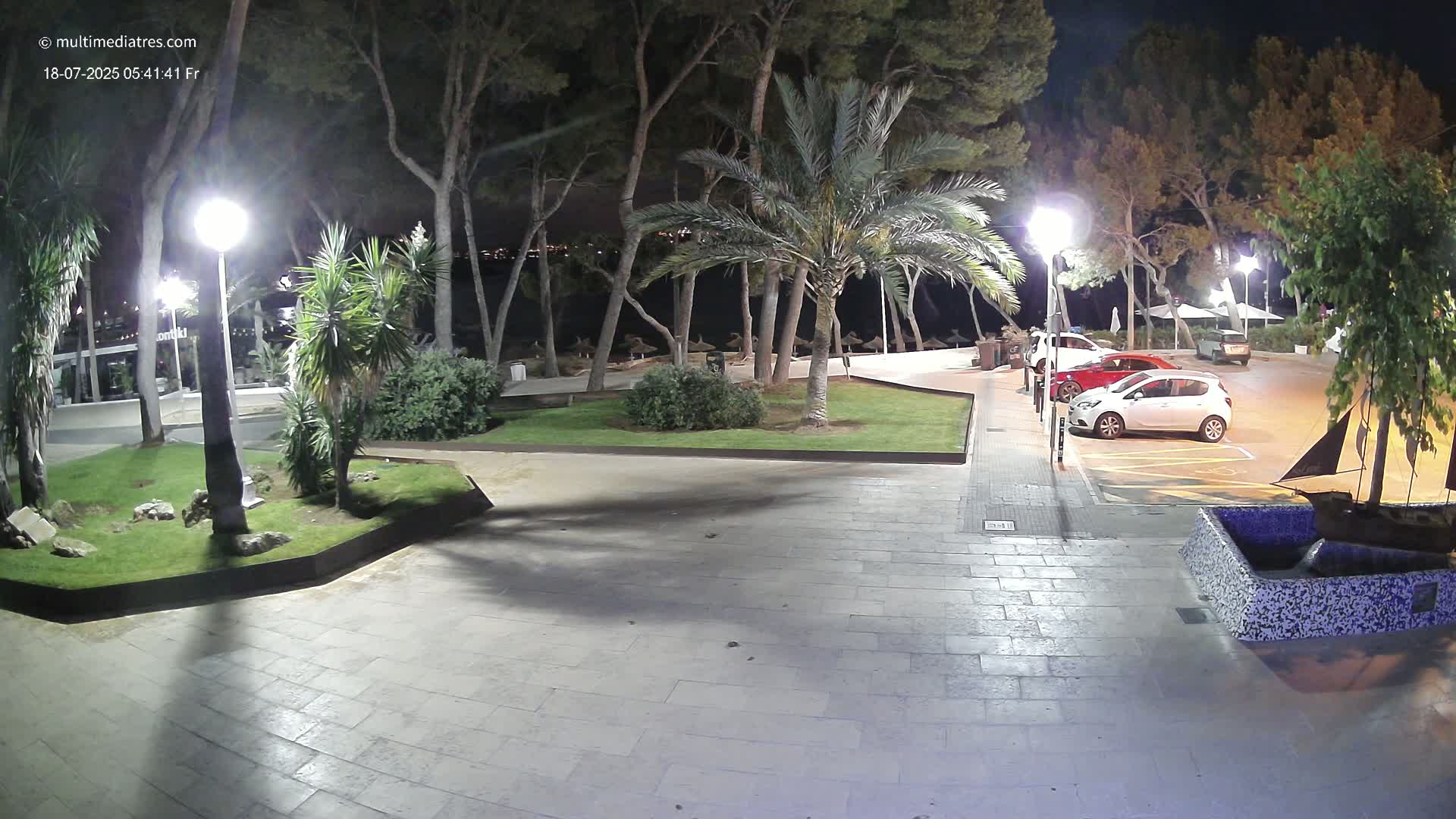 Peguera, Platja Gran de Tora Beach  Playa 5 Live Cam - Sierra de Tramontana, Mallorca, Islas Baleares (Balearic Islands), Spain