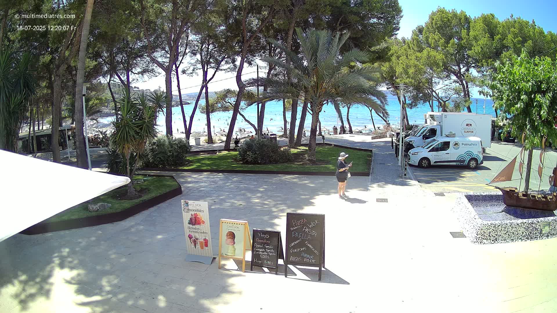 Peguera, Platja Gran de Tora Beach  Playa 5 Live Cam - Sierra de Tramontana, Mallorca, Islas Baleares (Balearic Islands), Spain