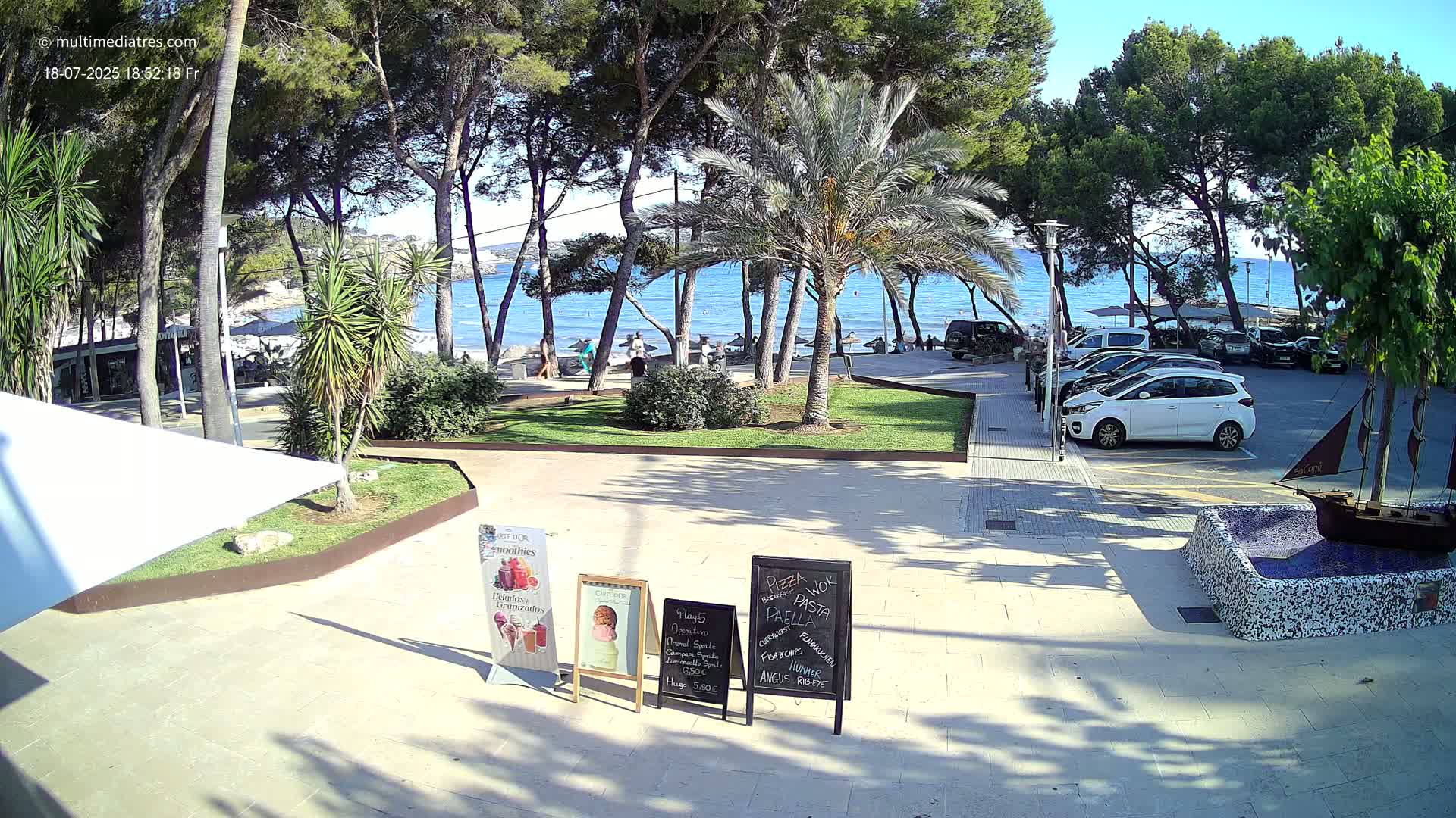 Peguera, Platja Gran de Tora Beach  Playa 5 Live Cam - Sierra de Tramontana, Mallorca, Islas Baleares (Balearic Islands), Spain