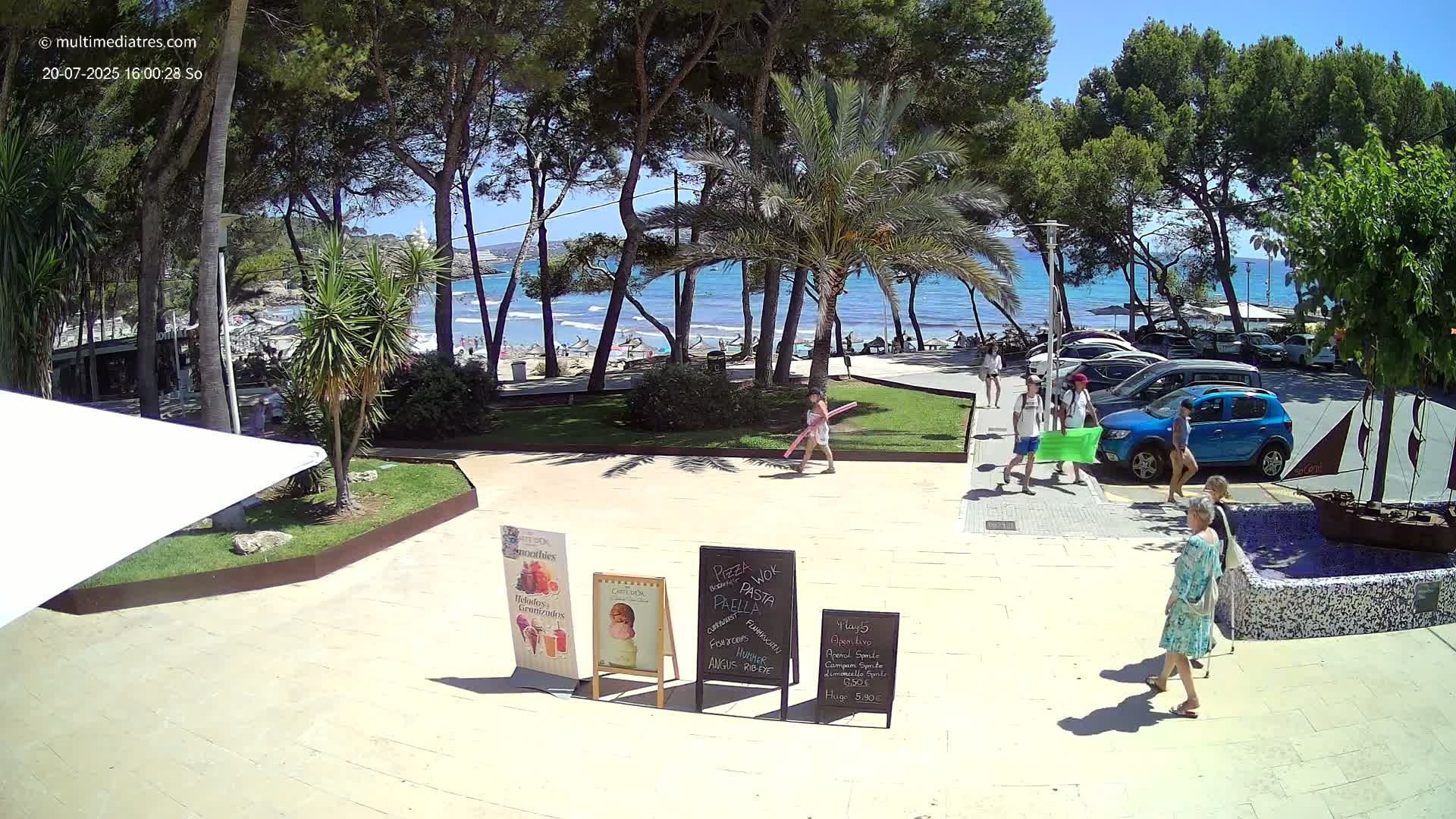 Peguera, Platja Gran de Tora Beach  Playa 5 Live Cam - Sierra de Tramontana, Mallorca, Islas Baleares (Balearic Islands), Spain
