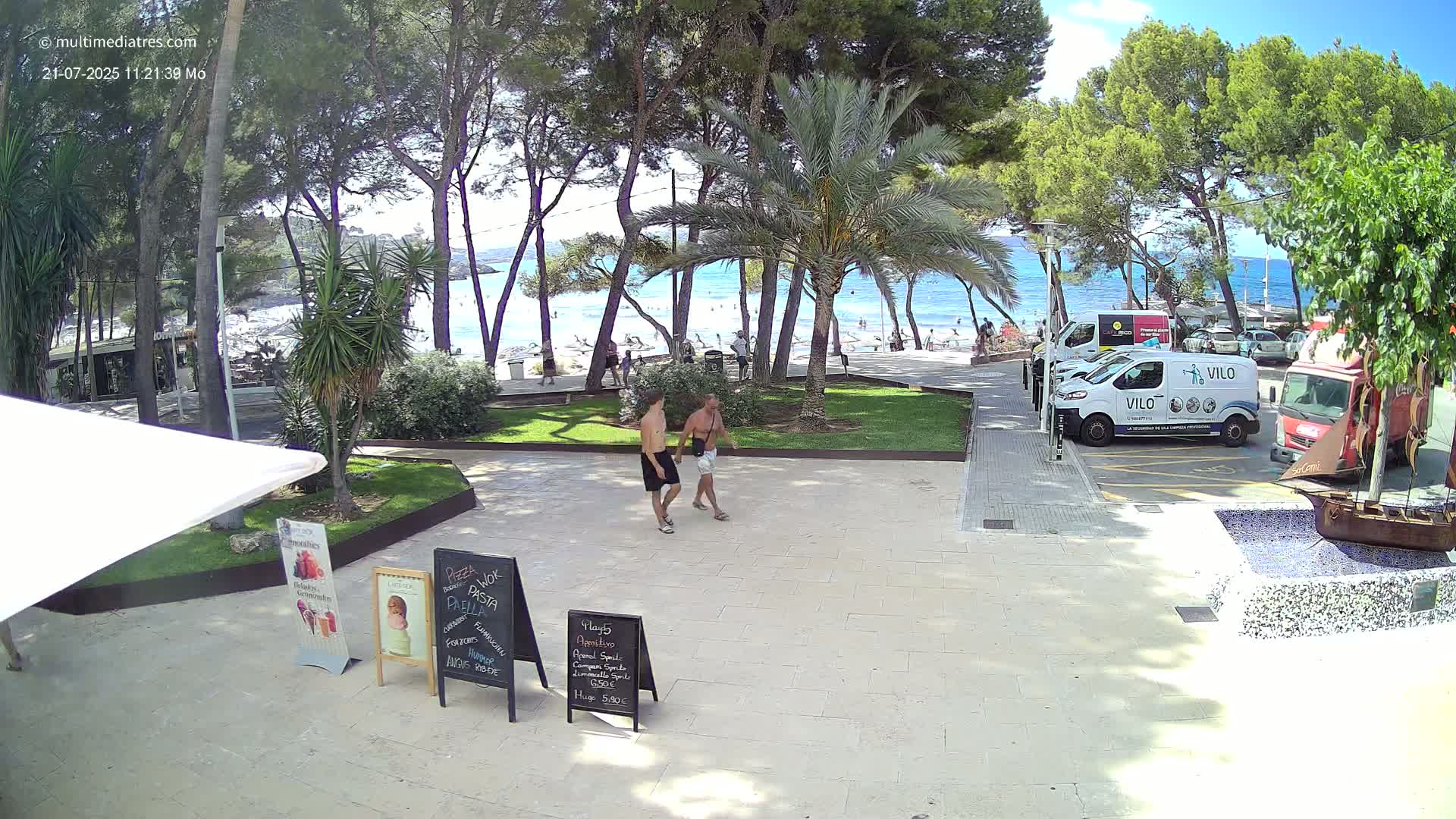Peguera, Platja Gran de Tora Beach  Playa 5 Live Cam - Sierra de Tramontana, Mallorca, Islas Baleares (Balearic Islands), Spain