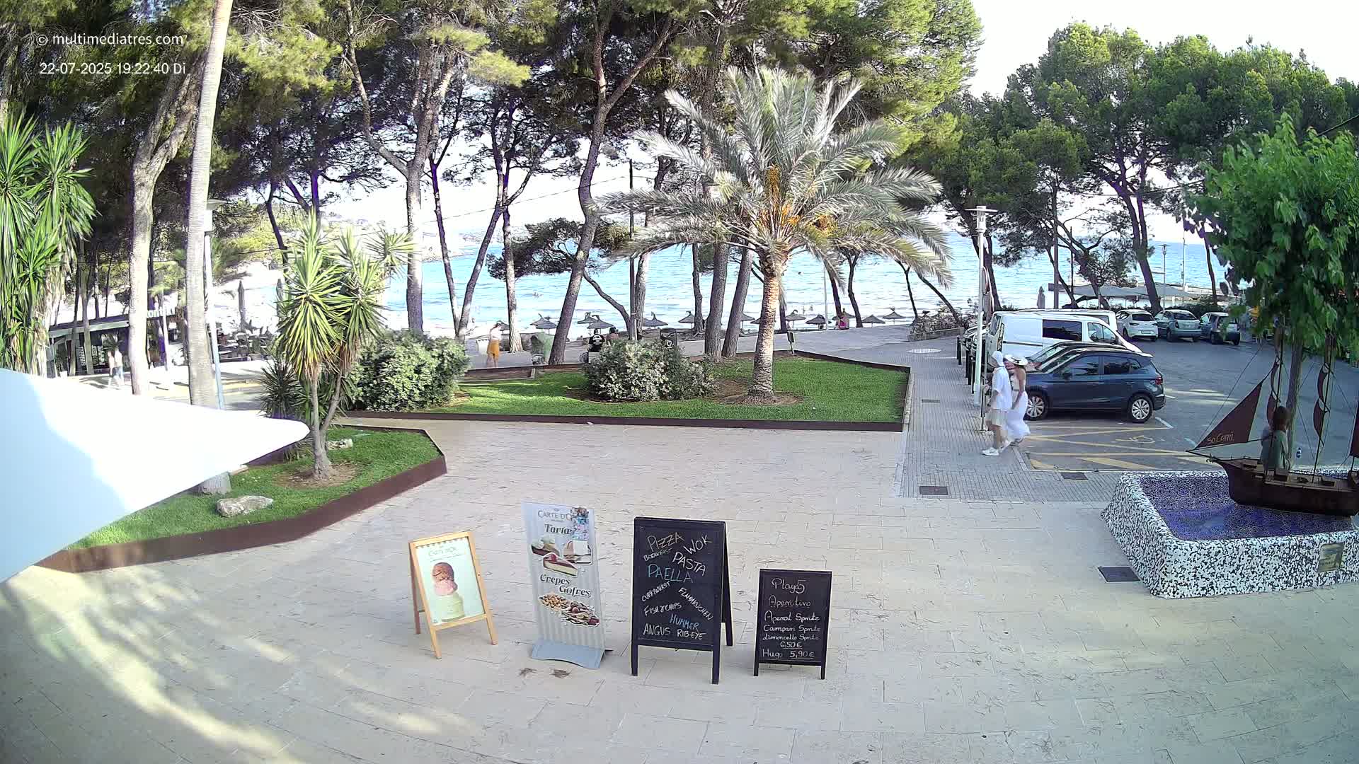 Peguera, Platja Gran de Tora Beach  Playa 5 Live Cam - Sierra de Tramontana, Mallorca, Islas Baleares (Balearic Islands), Spain