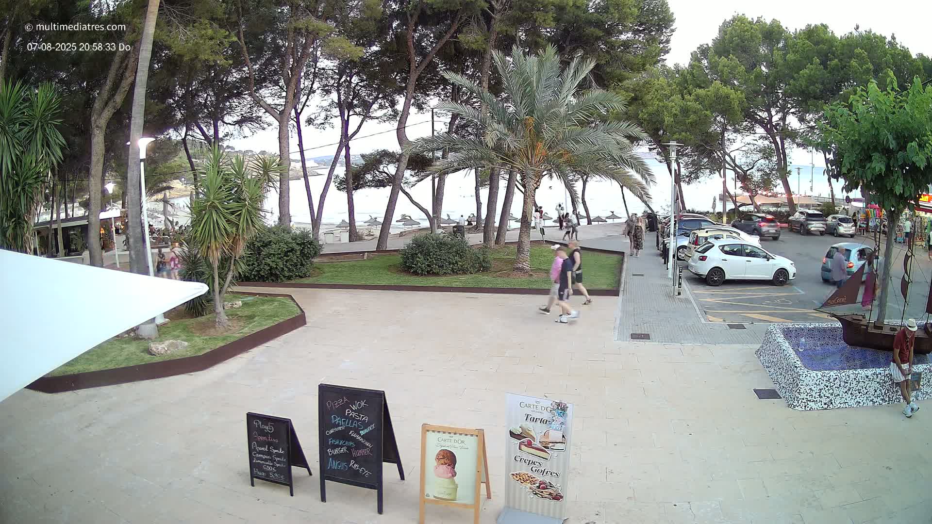 Peguera, Platja Gran de Tora Beach  Playa 5 Live Cam - Sierra de Tramontana, Mallorca, Islas Baleares (Balearic Islands), Spain