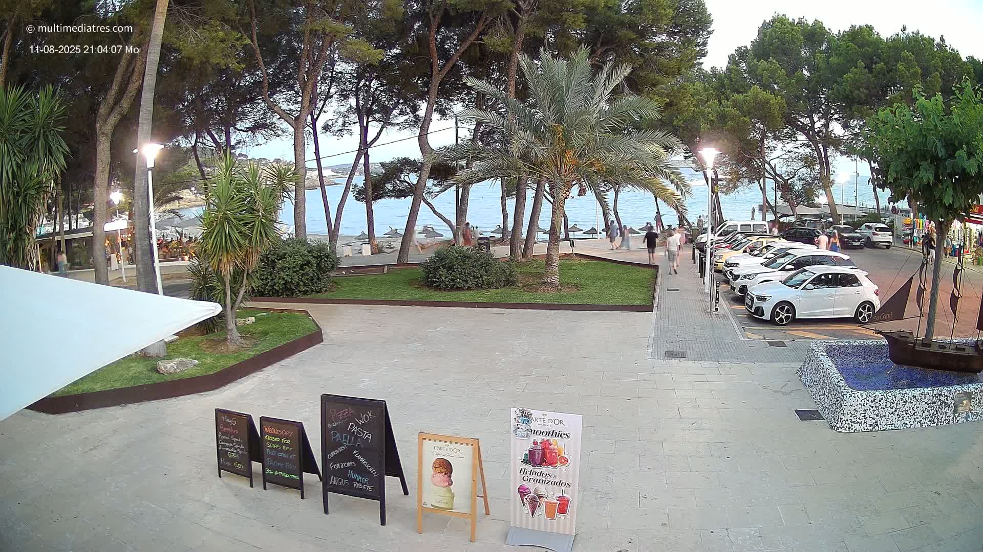 Peguera, Platja Gran de Tora Beach  Playa 5 Live Cam - Sierra de Tramontana, Mallorca, Islas Baleares (Balearic Islands), Spain