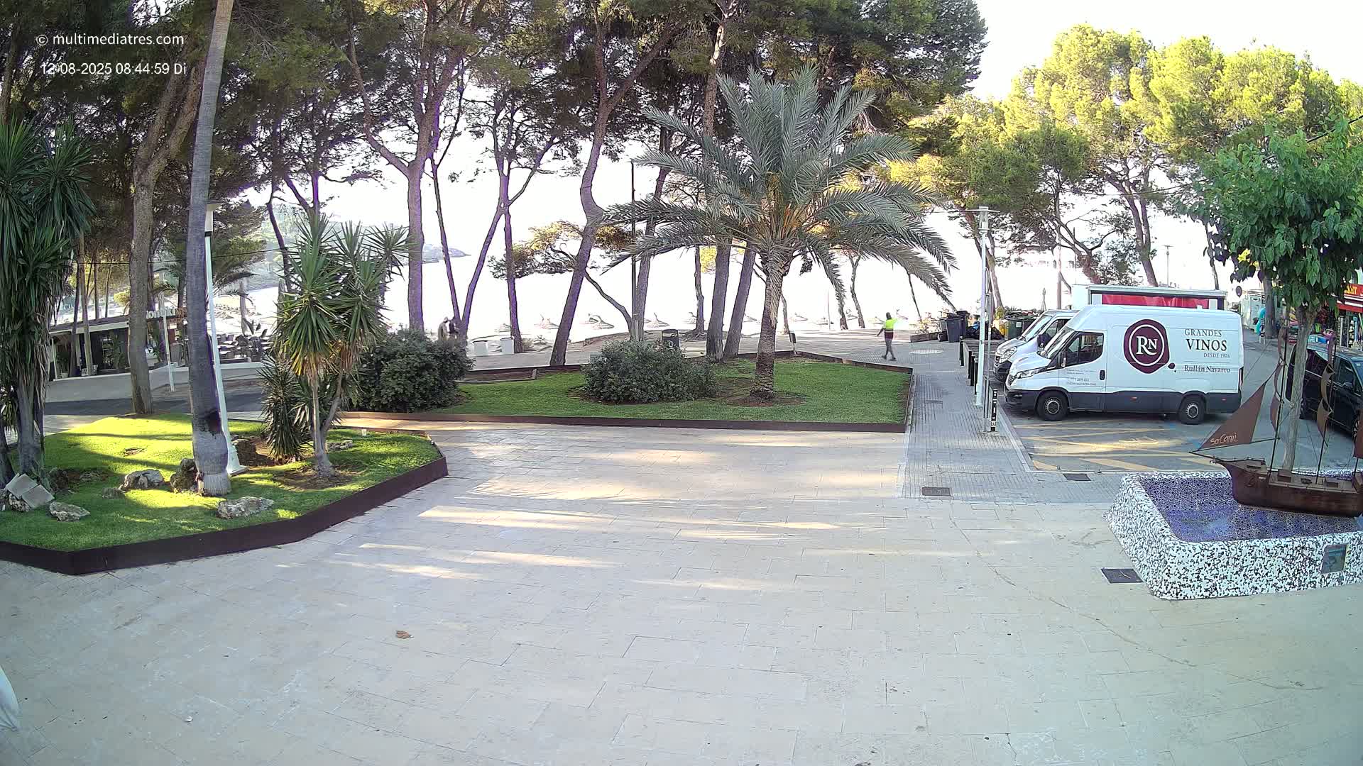 Peguera, Platja Gran de Tora Beach  Playa 5 Live Cam - Sierra de Tramontana, Mallorca, Islas Baleares (Balearic Islands), Spain