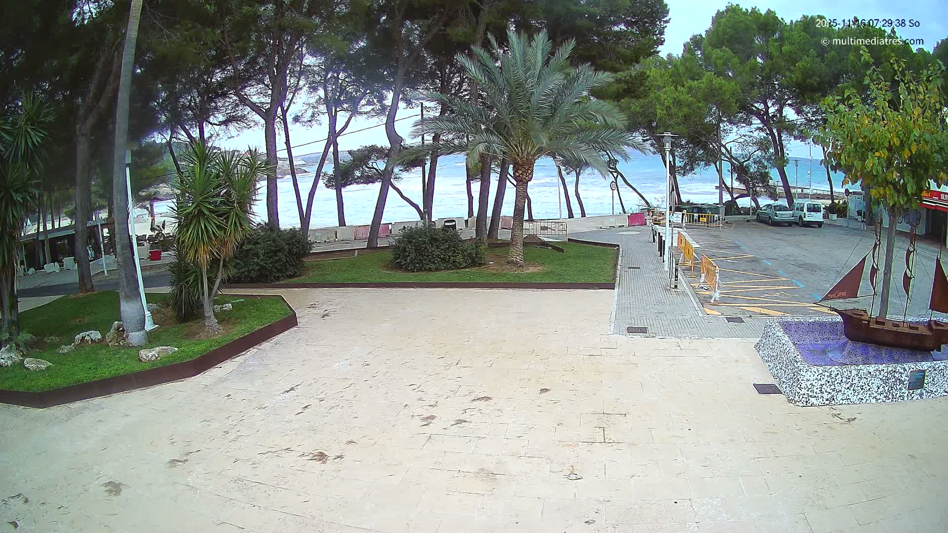 Peguera, Platja Gran de Tora Beach  Playa 5 Live Cam - Sierra de Tramontana, Mallorca, Islas Baleares (Balearic Islands), Spain