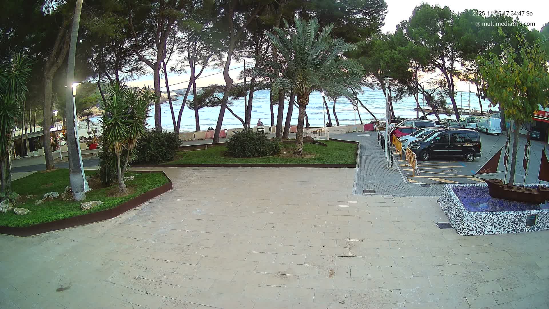 Peguera, Platja Gran de Tora Beach  Playa 5 Live Cam - Sierra de Tramontana, Mallorca, Islas Baleares (Balearic Islands), Spain