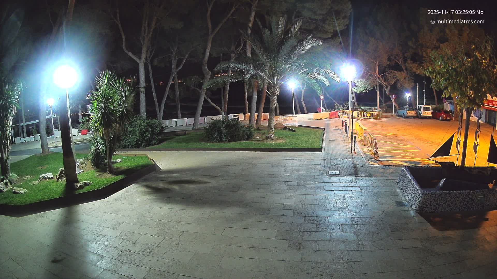 Peguera, Platja Gran de Tora Beach  Playa 5 Live Cam - Sierra de Tramontana, Mallorca, Islas Baleares (Balearic Islands), Spain