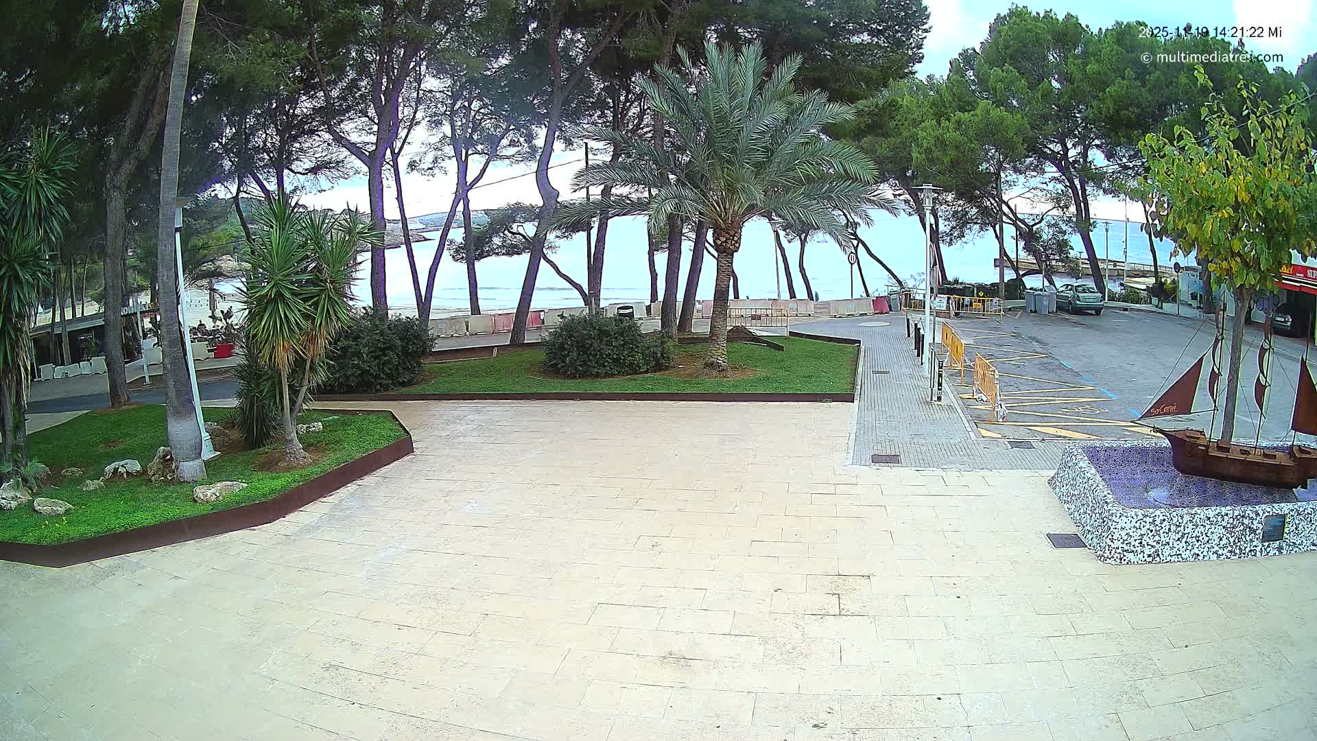 Peguera, Platja Gran de Tora Beach  Playa 5 Live Cam - Sierra de Tramontana, Mallorca, Islas Baleares (Balearic Islands), Spain