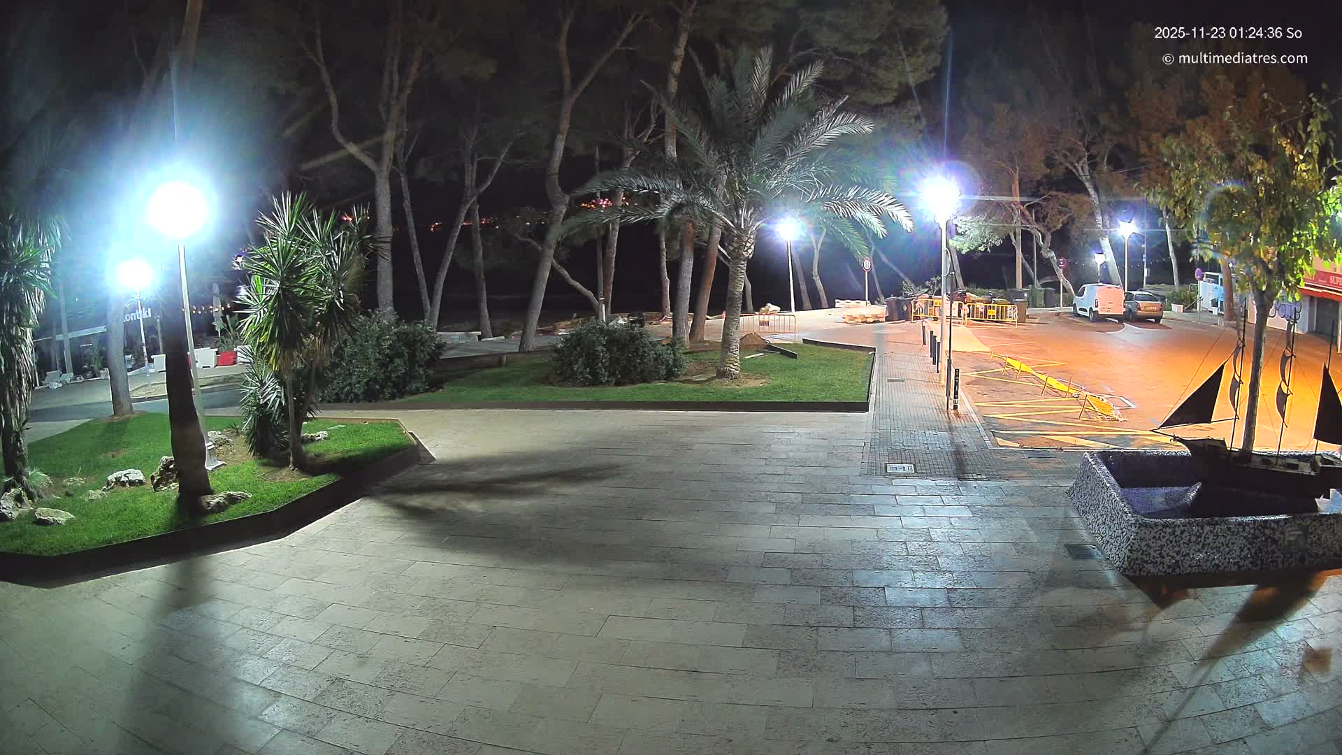 Peguera, Platja Gran de Tora Beach  Playa 5 Live Cam - Sierra de Tramontana, Mallorca, Islas Baleares (Balearic Islands), Spain