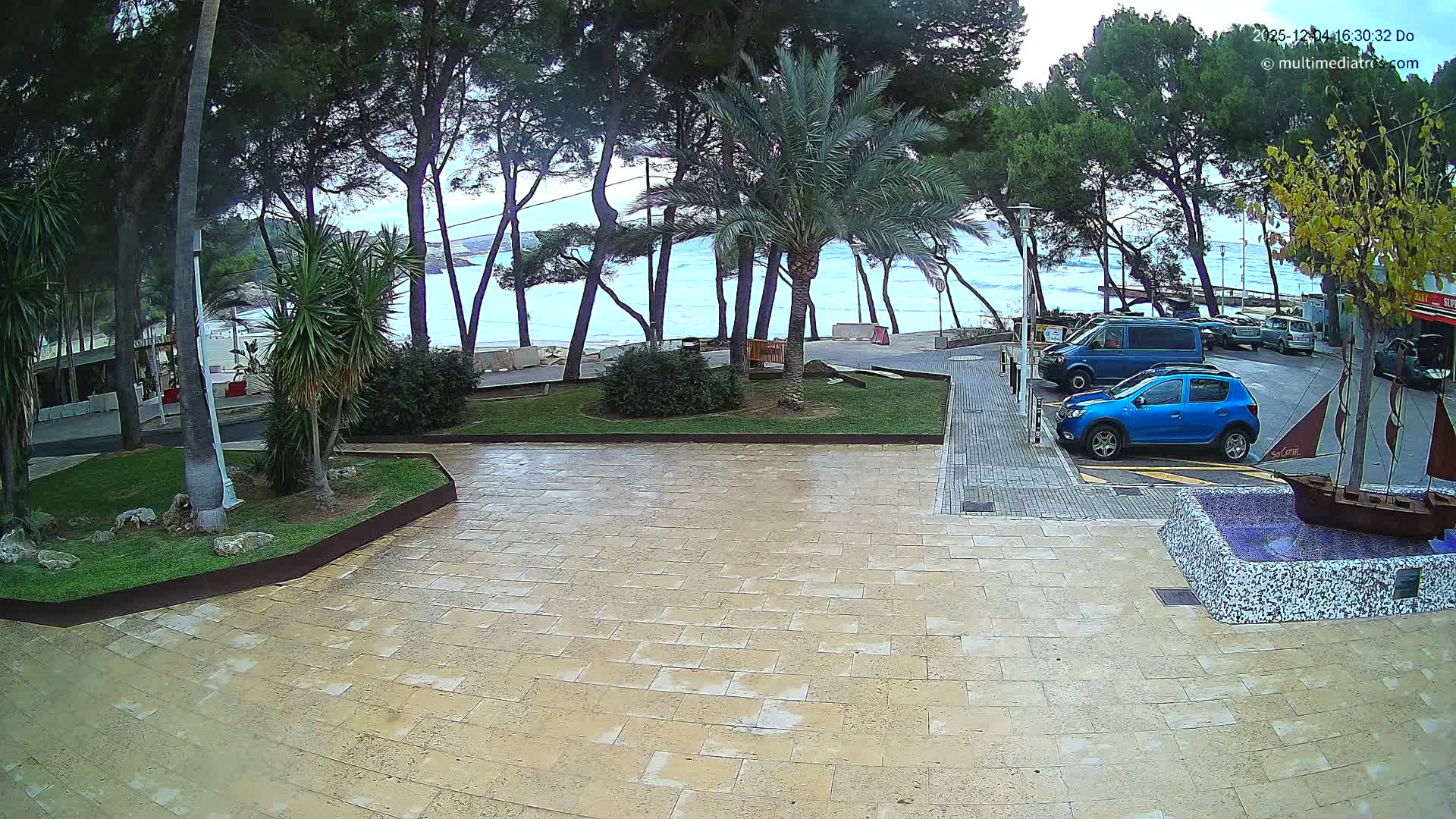 Peguera, Platja Gran de Tora Beach  Playa 5 Live Cam - Sierra de Tramontana, Mallorca, Islas Baleares (Balearic Islands), Spain