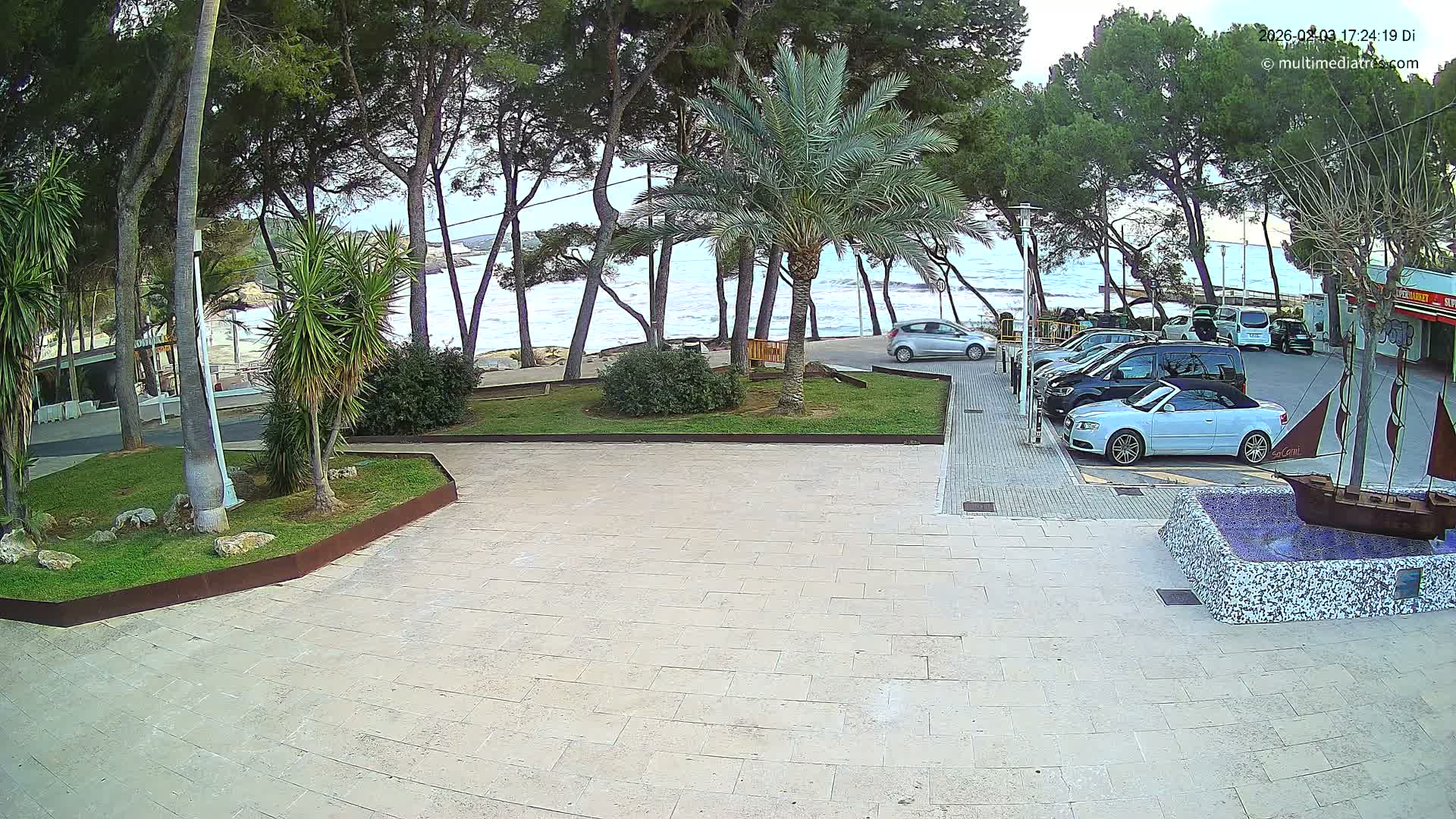 Peguera, Platja Gran de Tora Beach  Playa 5 Live Cam - Sierra de Tramontana, Mallorca, Islas Baleares (Balearic Islands), Spain