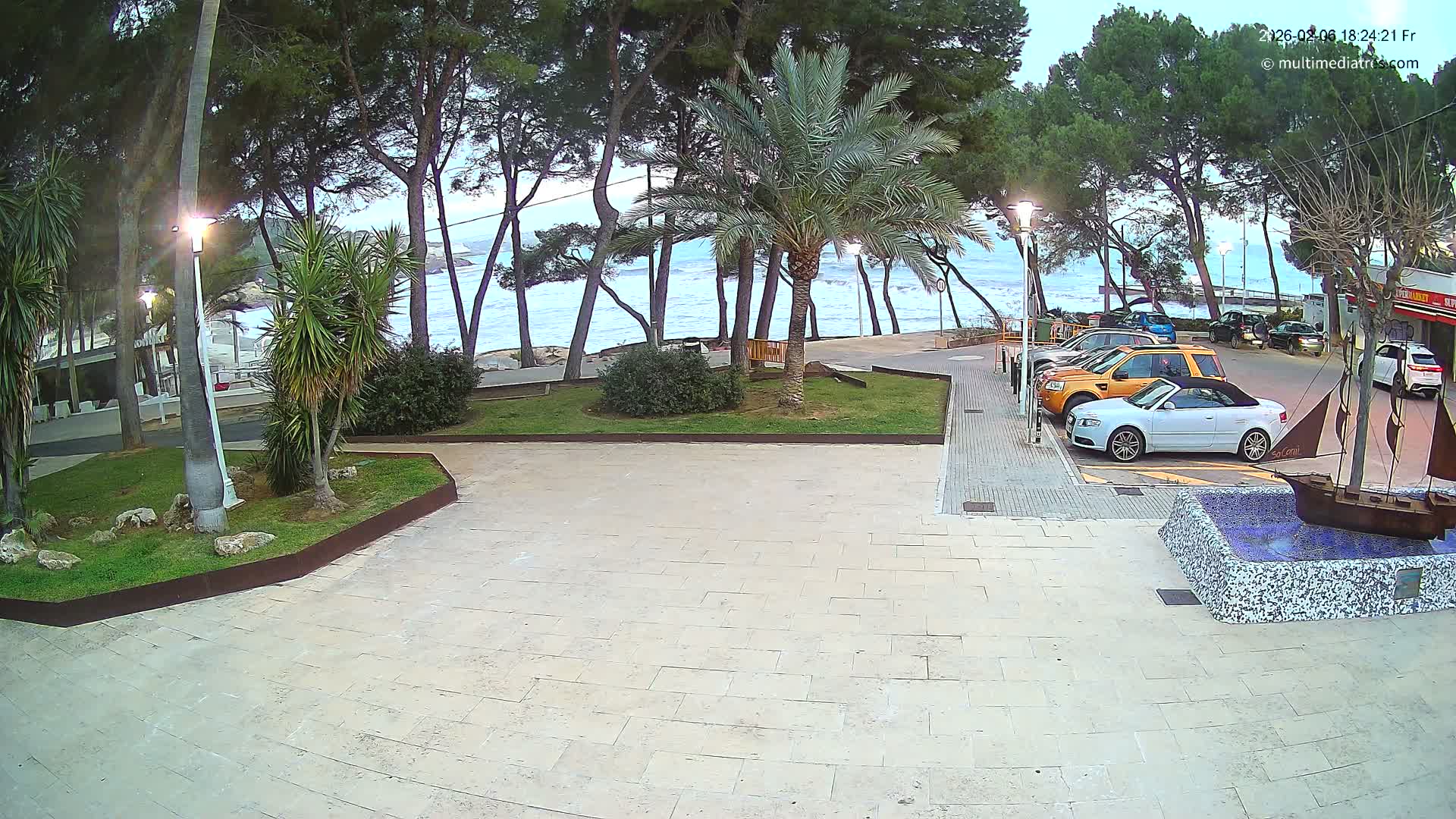 Peguera, Platja Gran de Tora Beach  Playa 5 Live Cam - Sierra de Tramontana, Mallorca, Islas Baleares (Balearic Islands), Spain