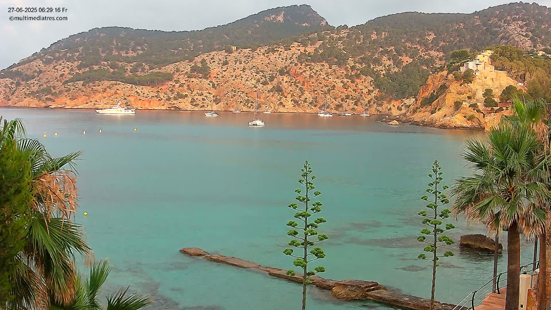 Mallorca Camp de Mar Roca Coast  Live Cam - Sierra de Tramontana, Mallorca, Islas Baleares (Balearic Islands), Spain