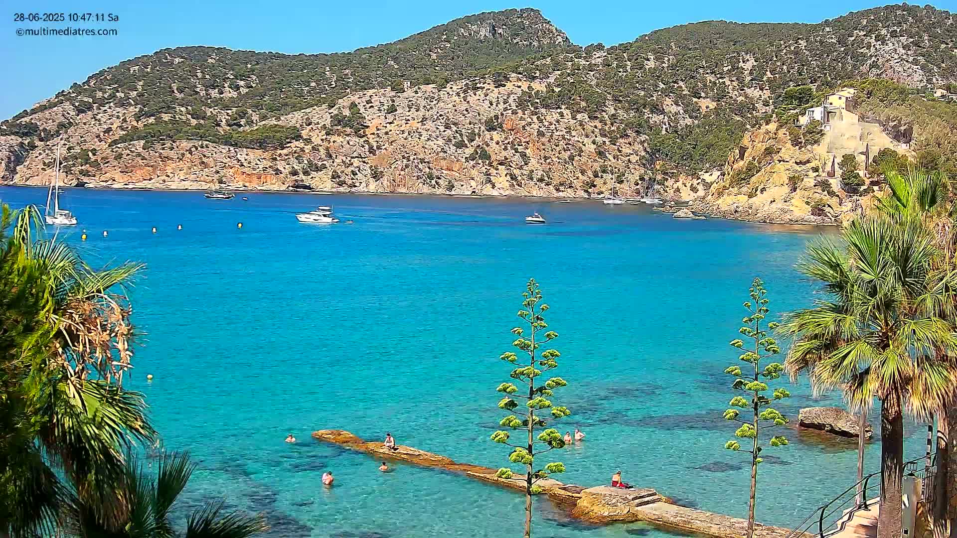 Mallorca Camp de Mar Roca Coast  Live Cam - Sierra de Tramontana, Mallorca, Islas Baleares (Balearic Islands), Spain