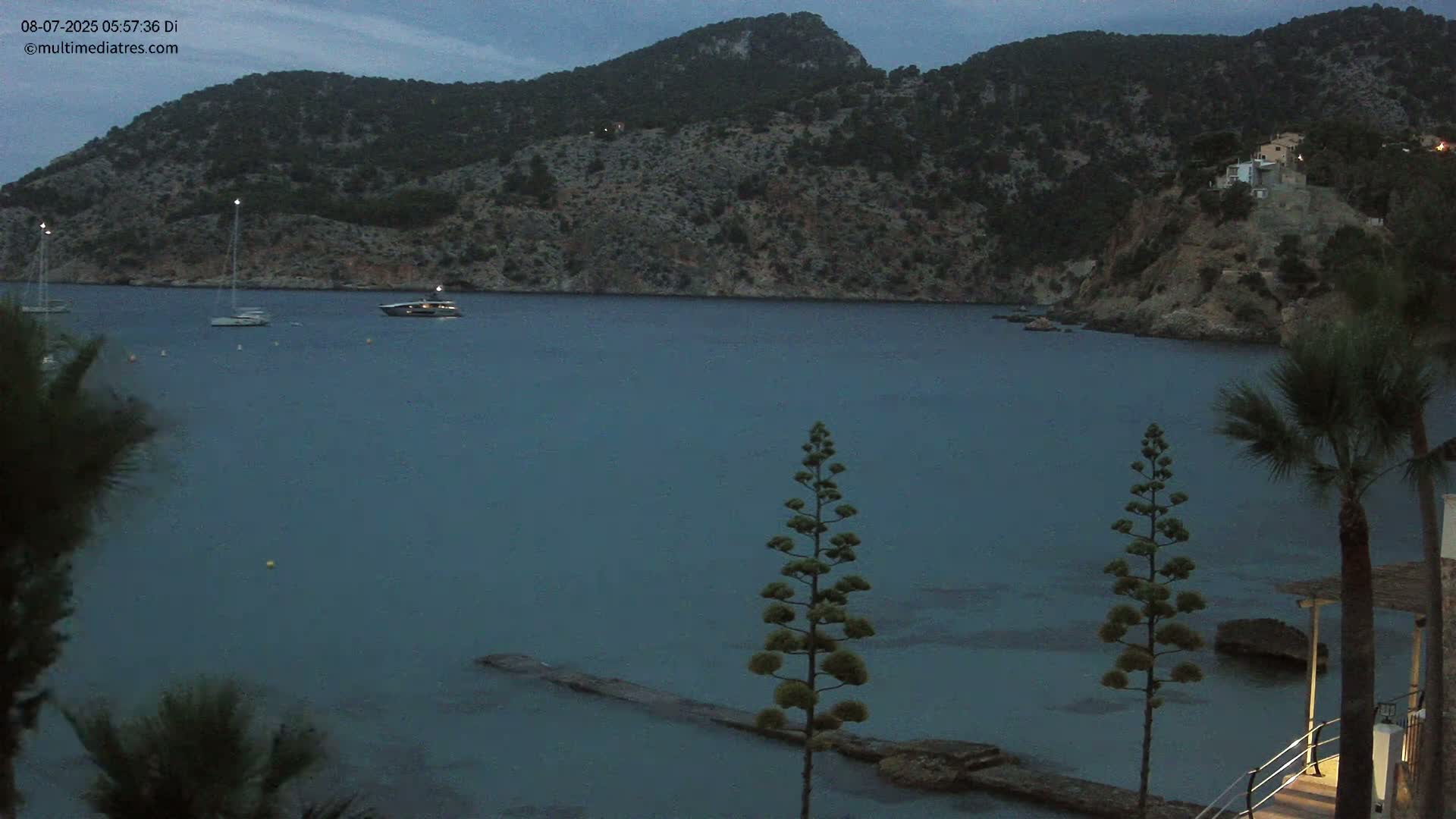 Mallorca Camp de Mar Roca Coast  Live Cam - Sierra de Tramontana, Mallorca, Islas Baleares (Balearic Islands), Spain