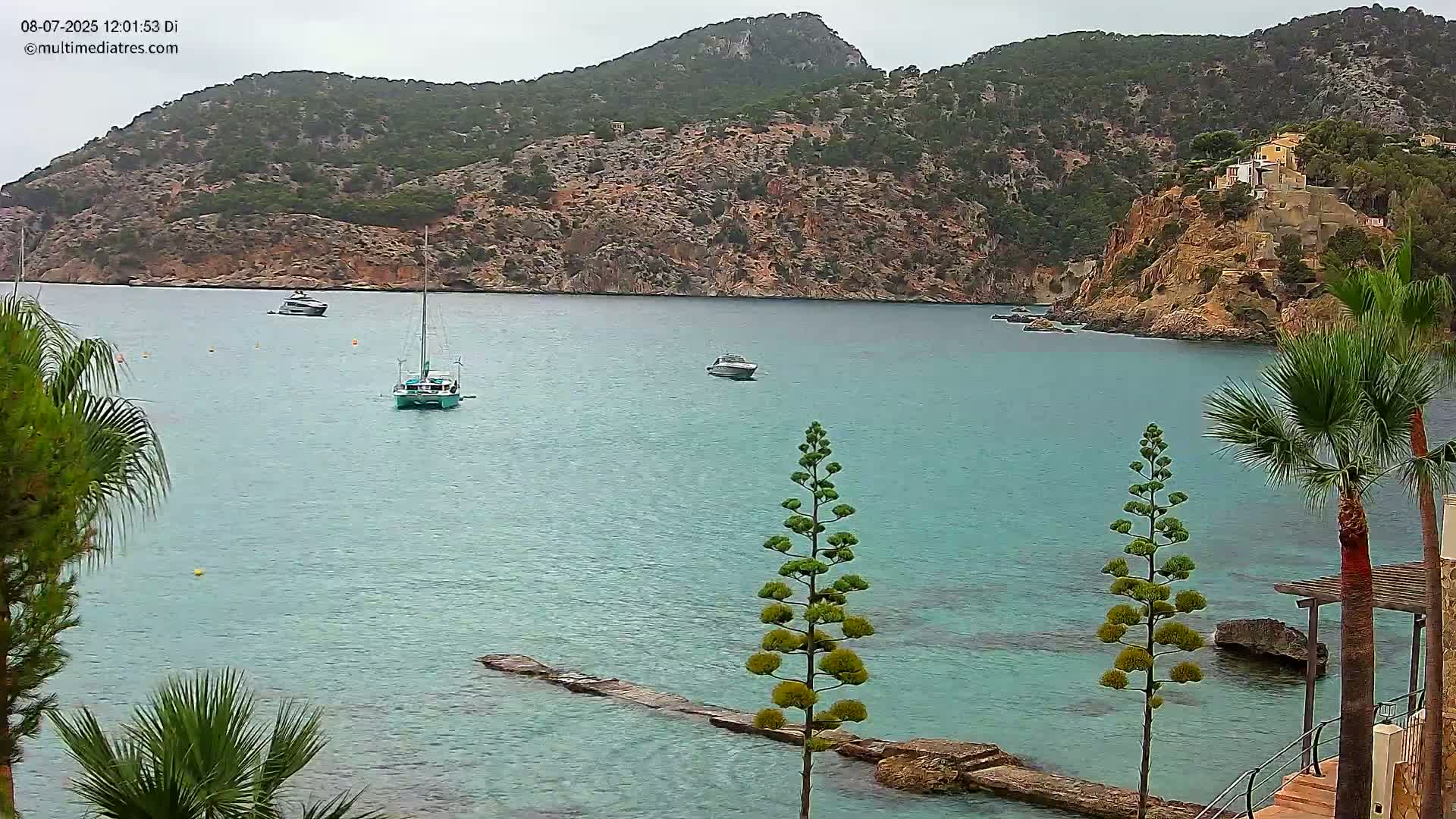 Mallorca Camp de Mar Roca Coast  Live Cam - Sierra de Tramontana, Mallorca, Islas Baleares (Balearic Islands), Spain