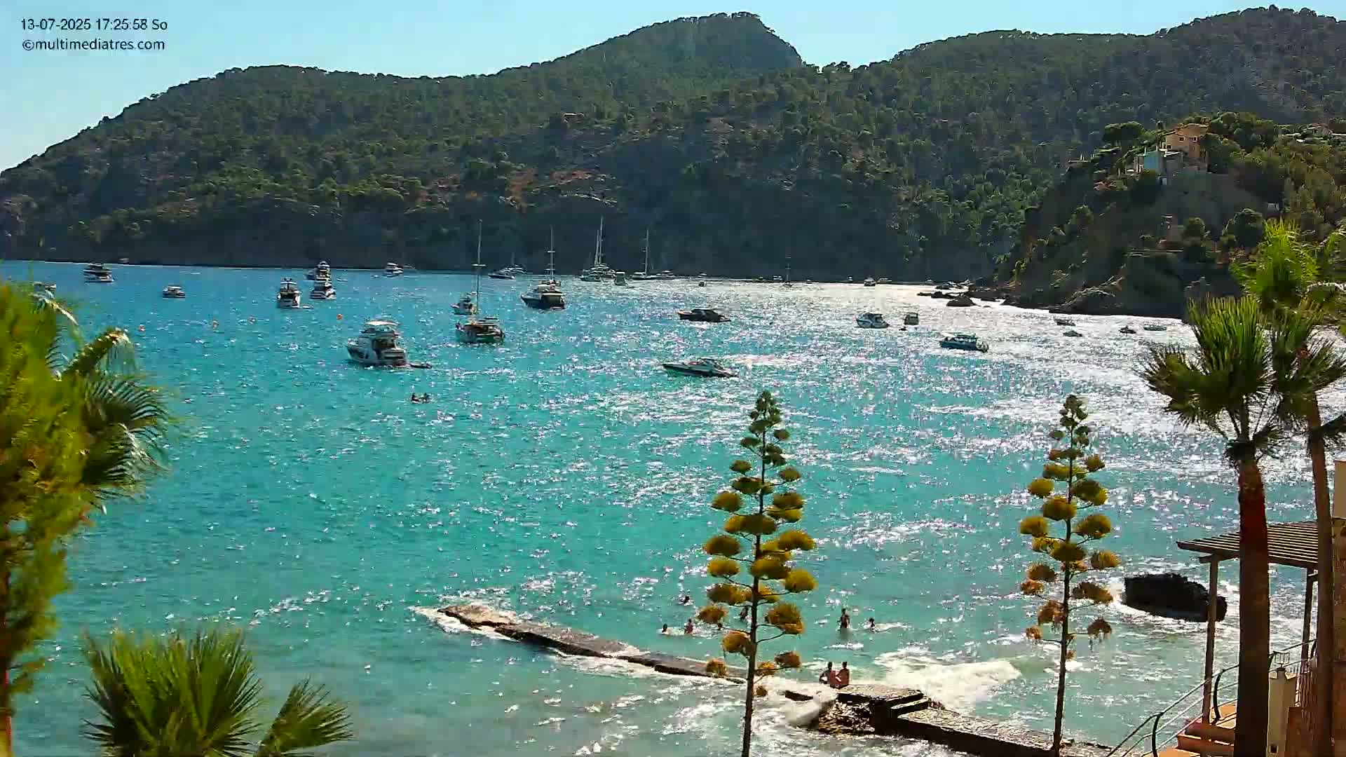 Mallorca Camp de Mar Roca Coast  Live Cam - Sierra de Tramontana, Mallorca, Islas Baleares (Balearic Islands), Spain